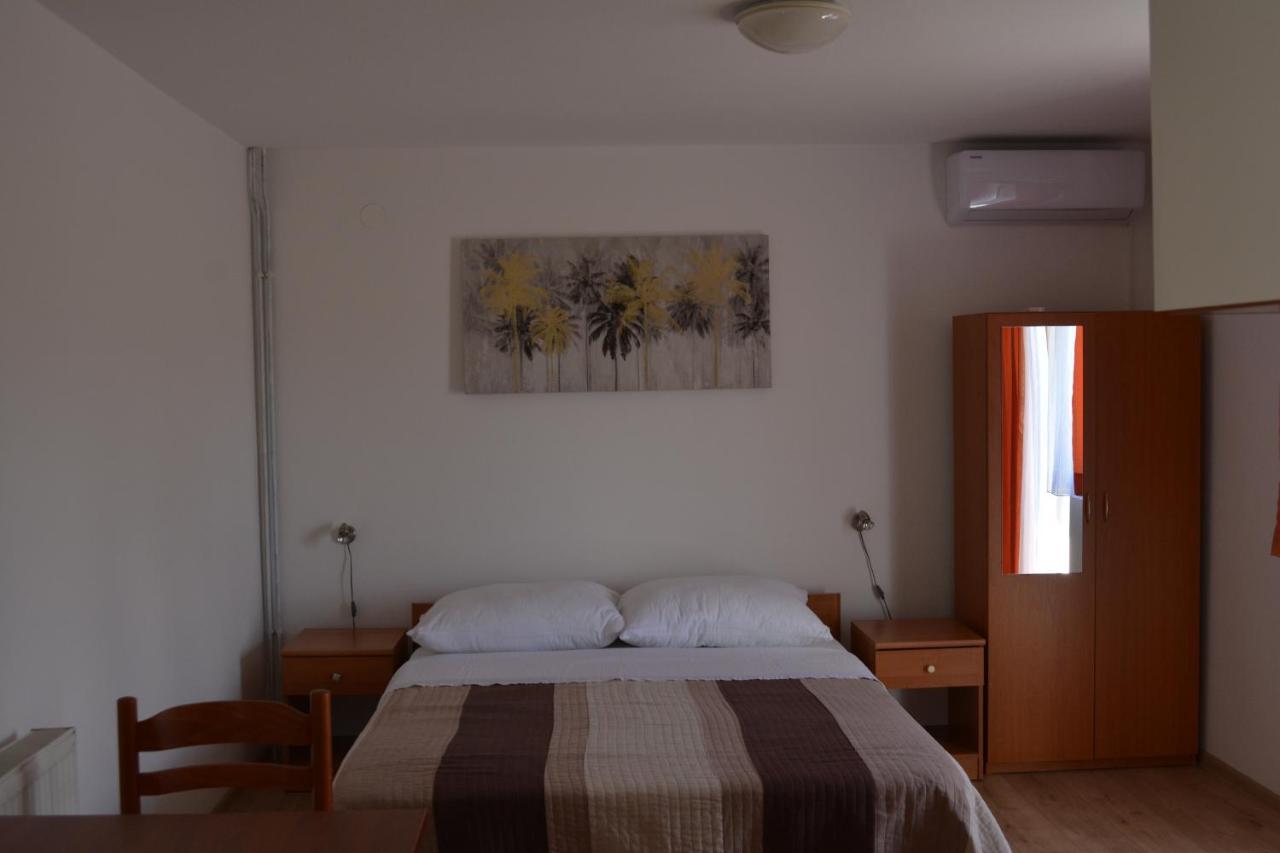 סמולג'אנאק Guesthouse Andja מראה חיצוני תמונה